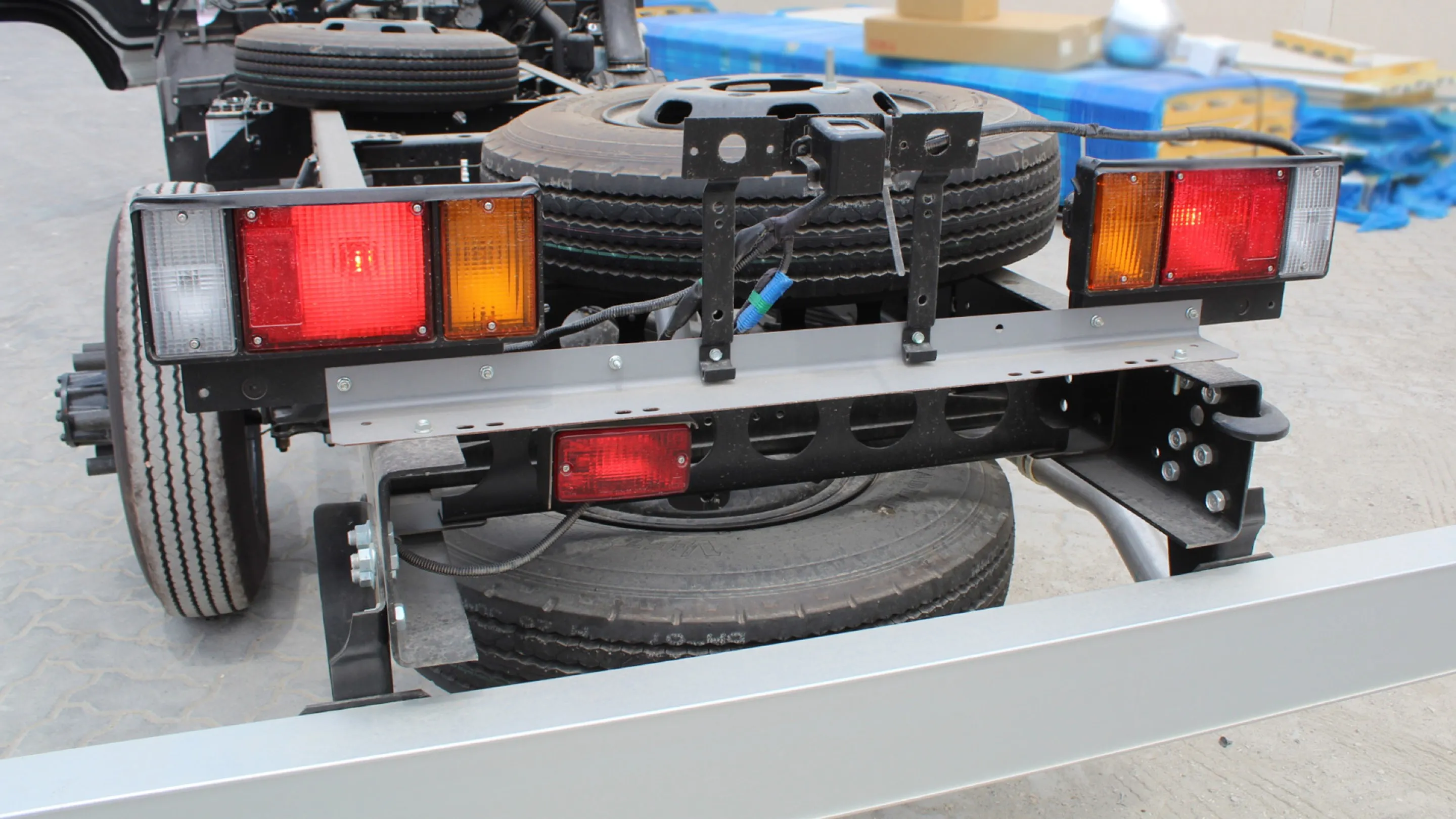 4570 cc TRUCK CAB CHASSIS 4X2 DIESEL MT - Image 15