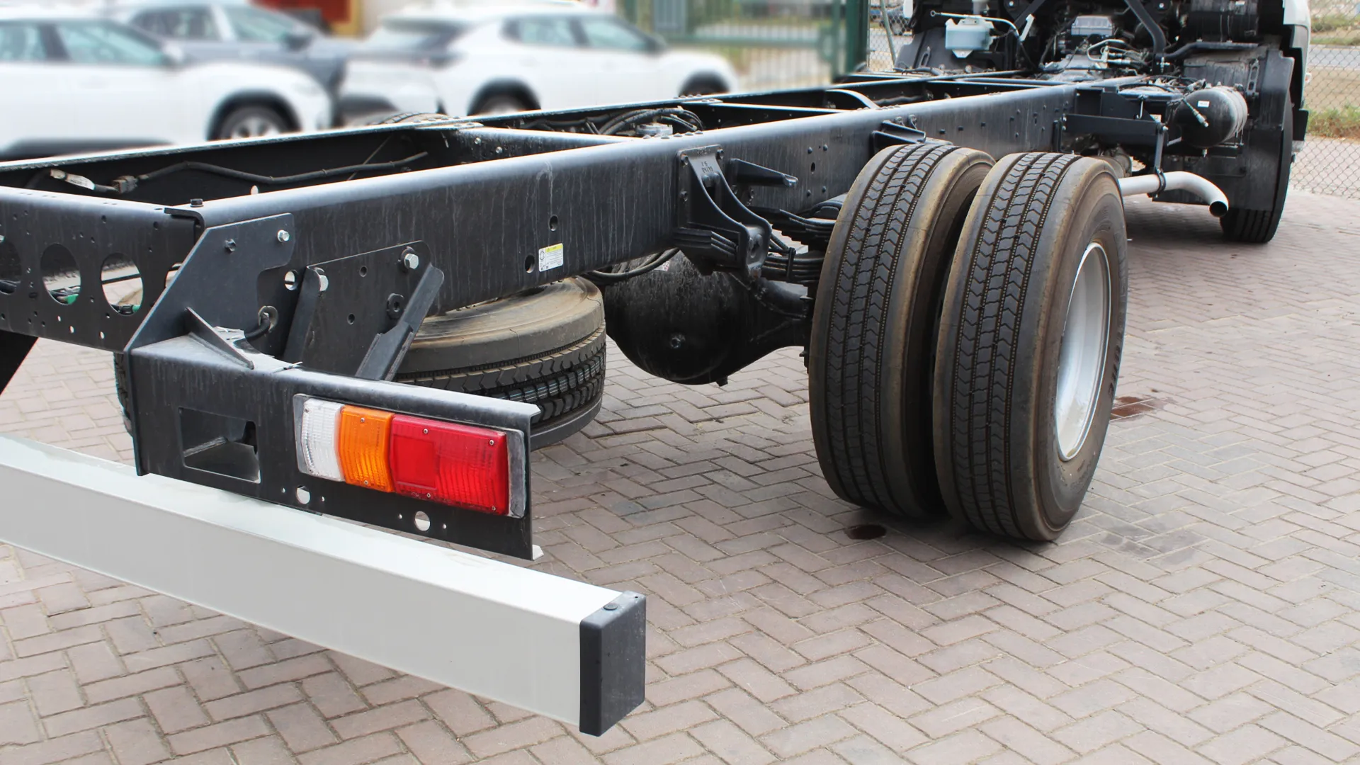 7790 cc 34Q (13 TON) CHASSIS MT - Image 20