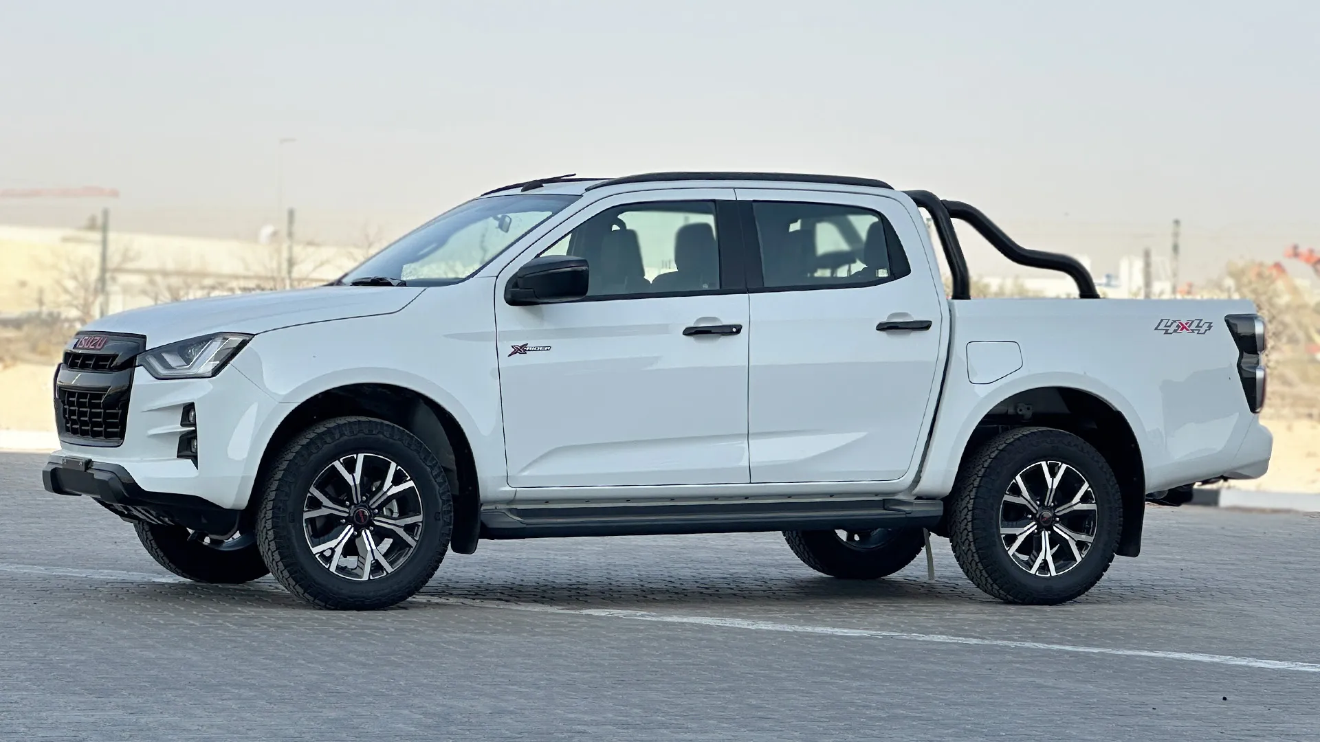 1.9 Ddi DC 4x4 High Specs X-Rider MT - Image 1