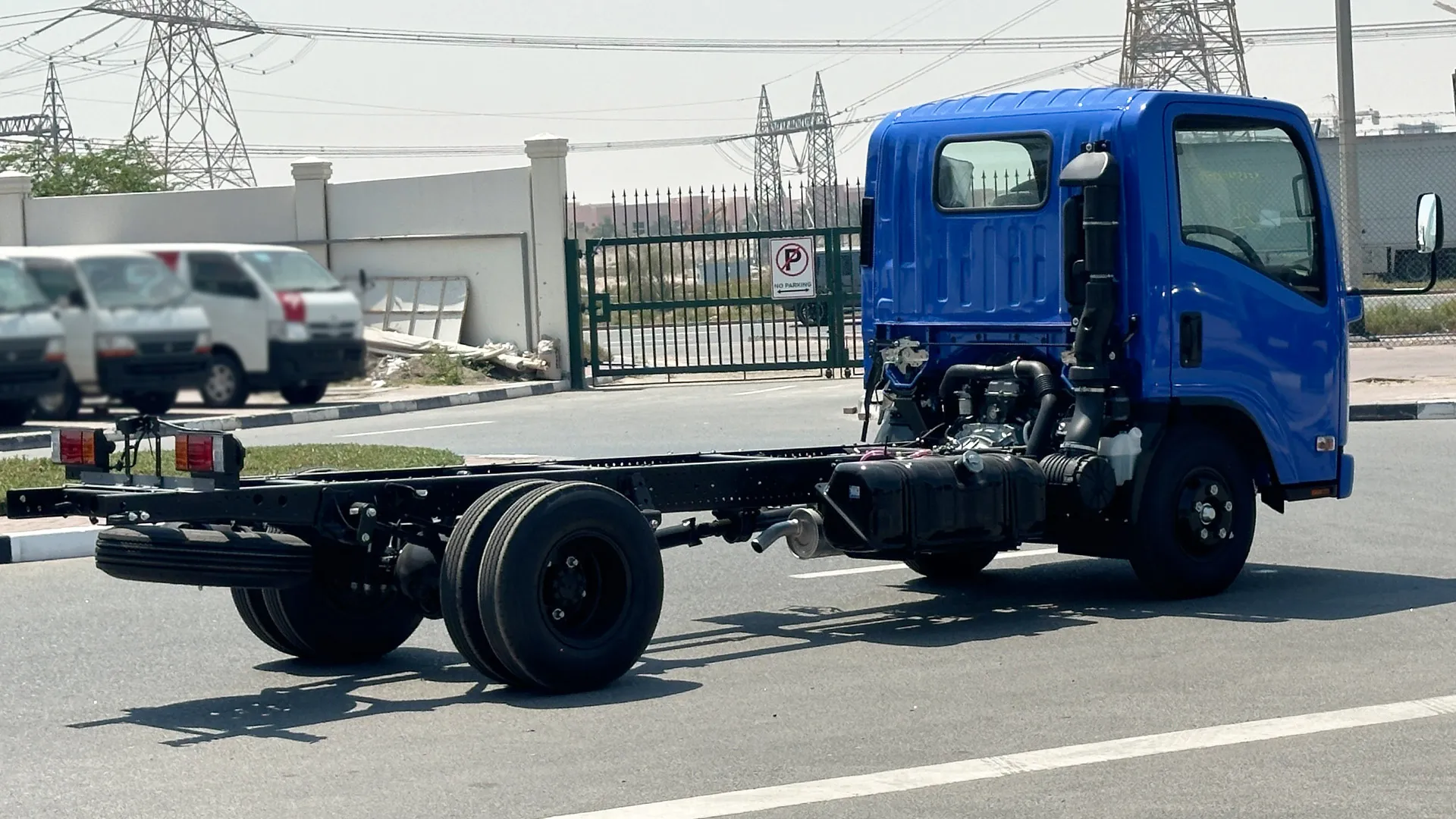 4.6L 71H CHASSIS MT - Image 4