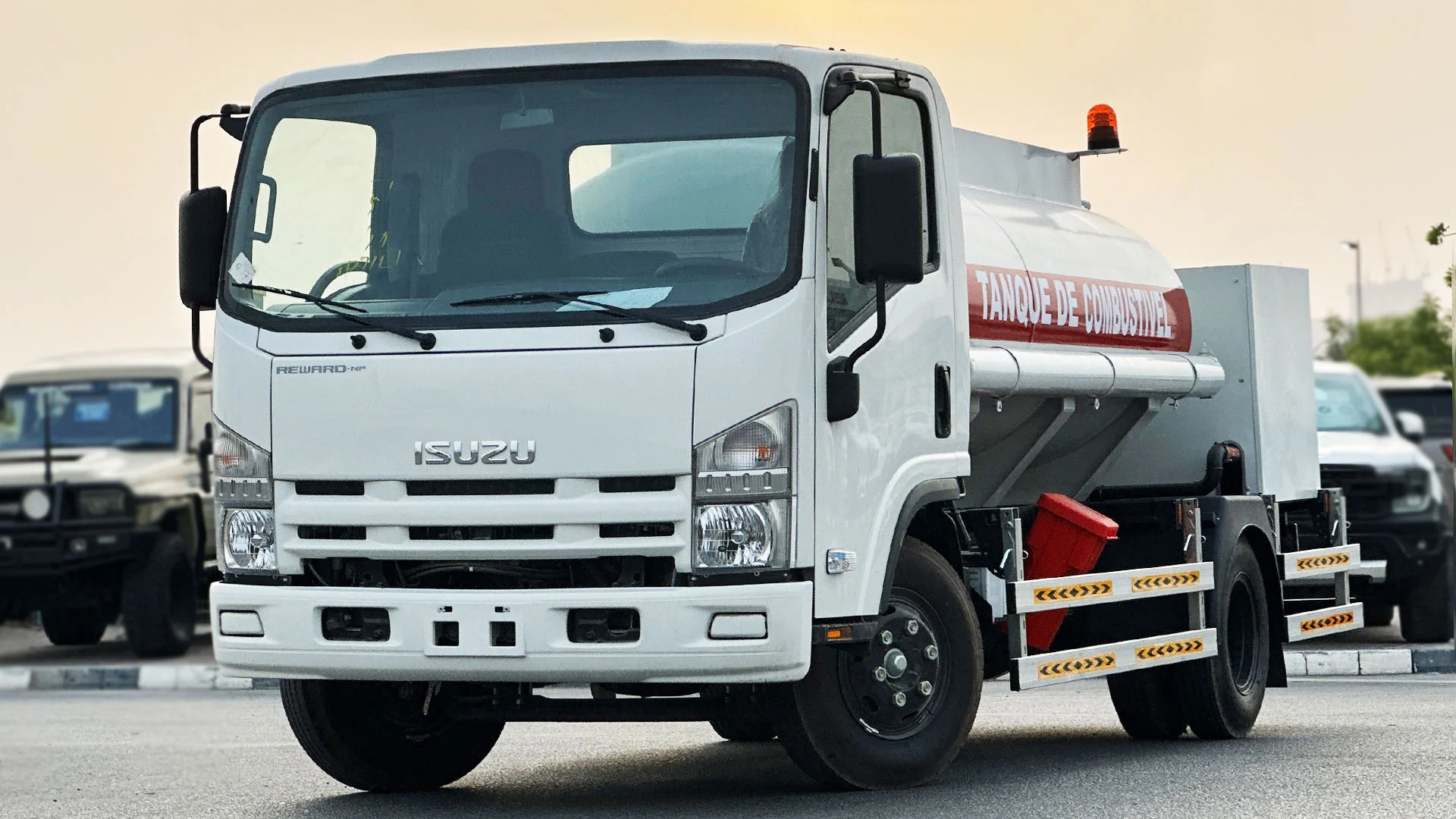 4.6L 4000 Litres Diesel Fuel Tank MT - Image 1
