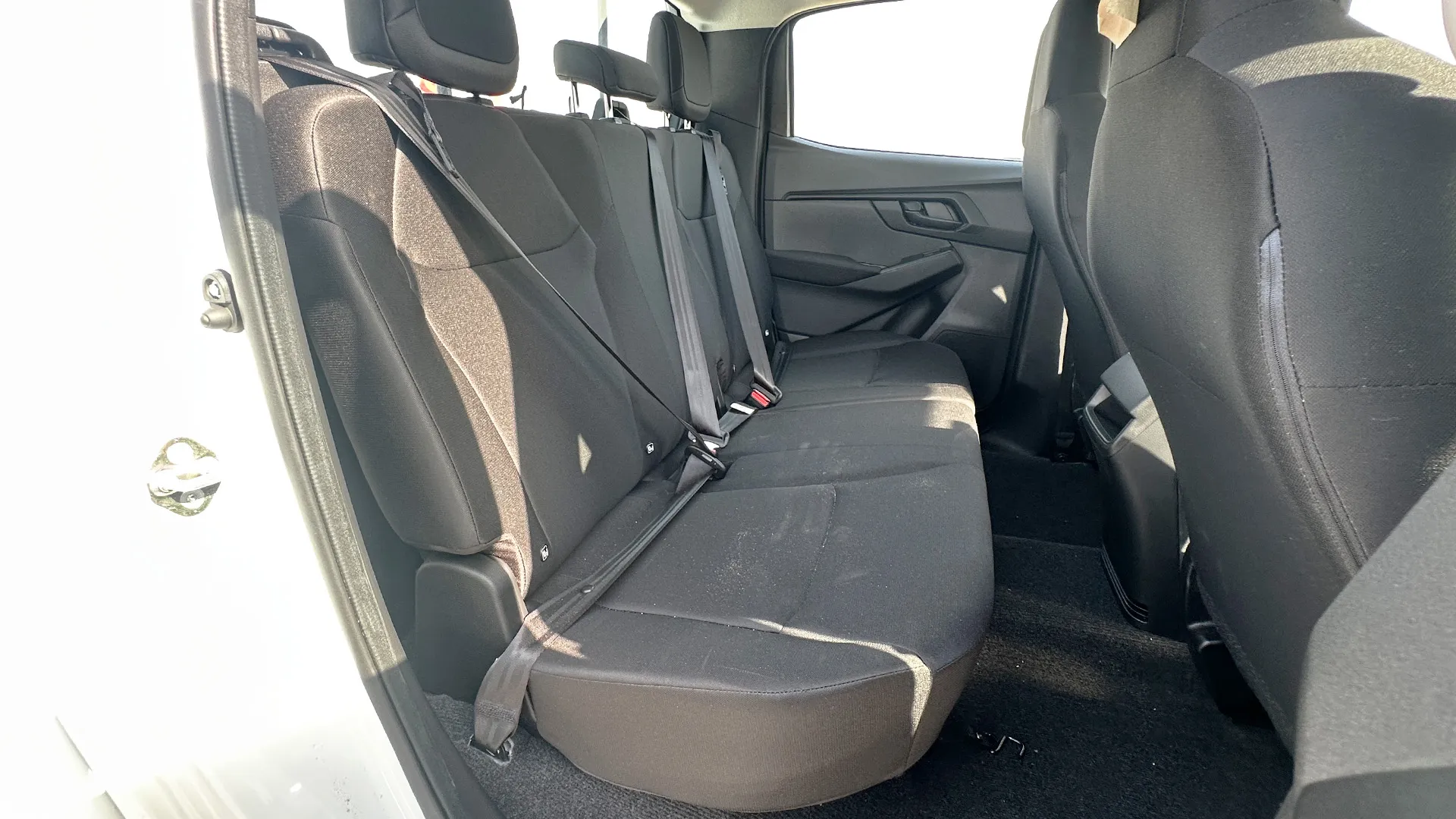 1.9 Ddi DC 4x4 L PWR A/W MT - Image 11
