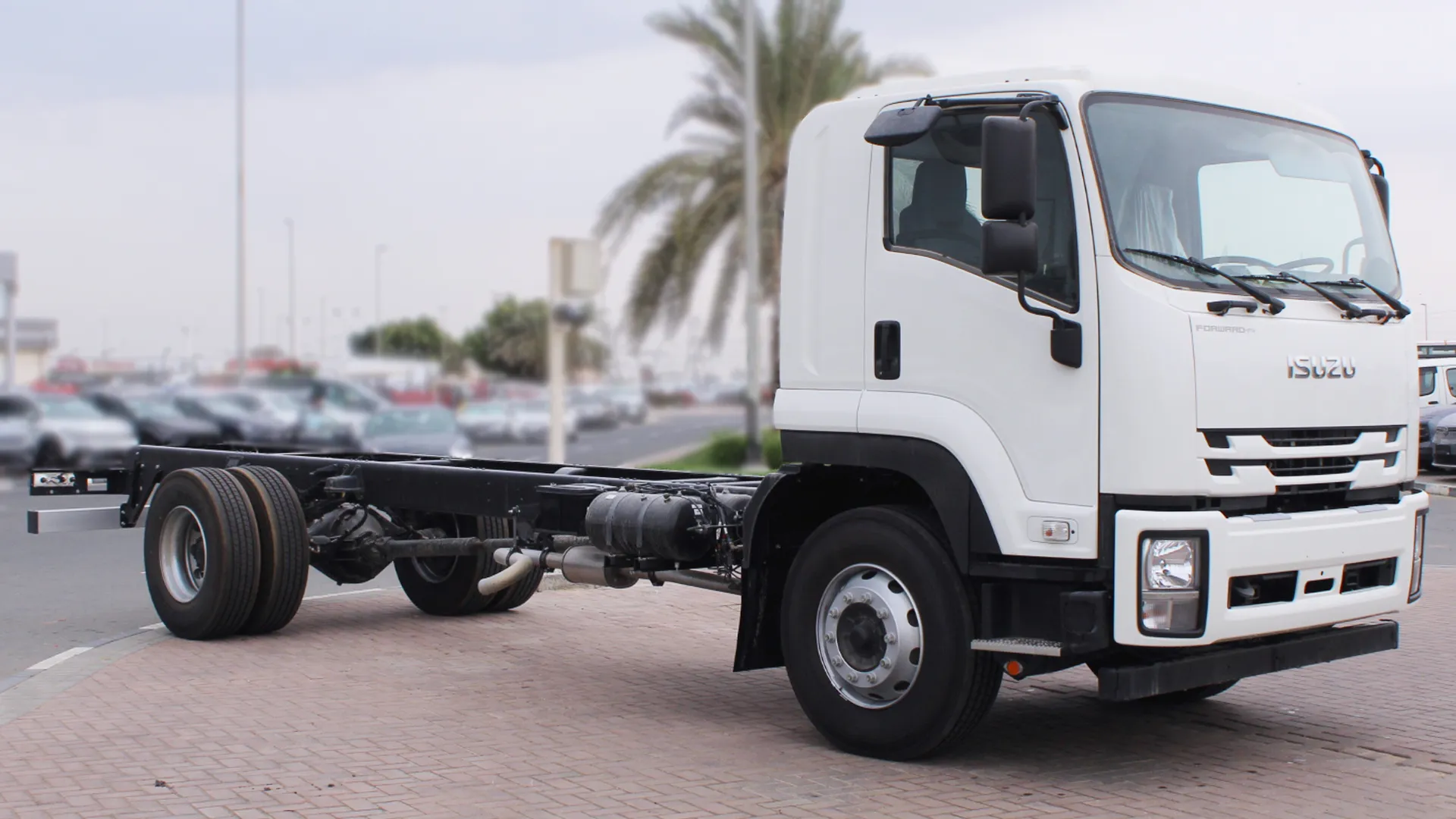 7790 cc 34Q (13 TON) CHASSIS MT - Image 6