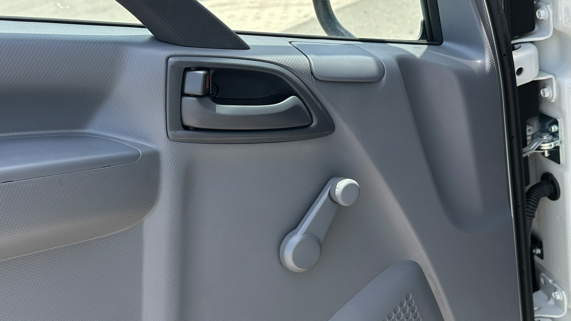 INSULATED BOX - Image 11