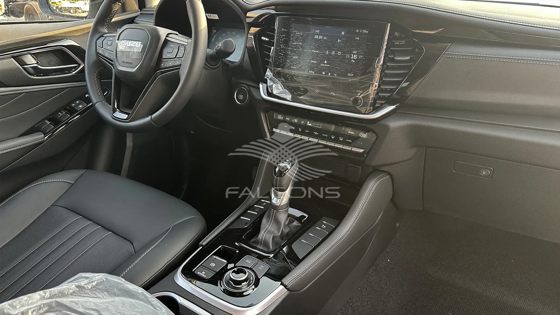 MU-X  7 STR Full Option AT - Image 7