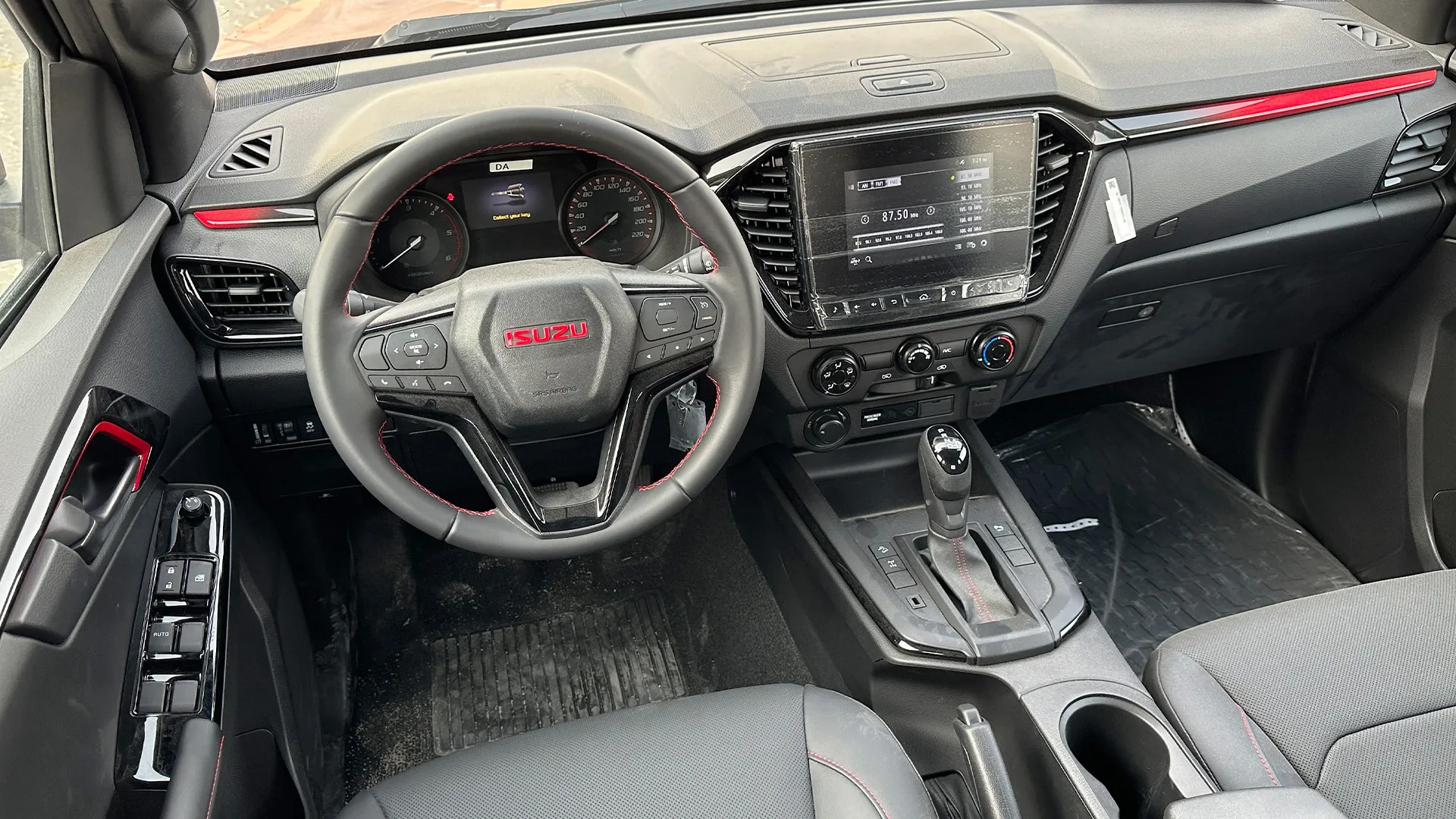 1.9 Ddi DC 4x4 X-Rider High Specs AT - Image 9