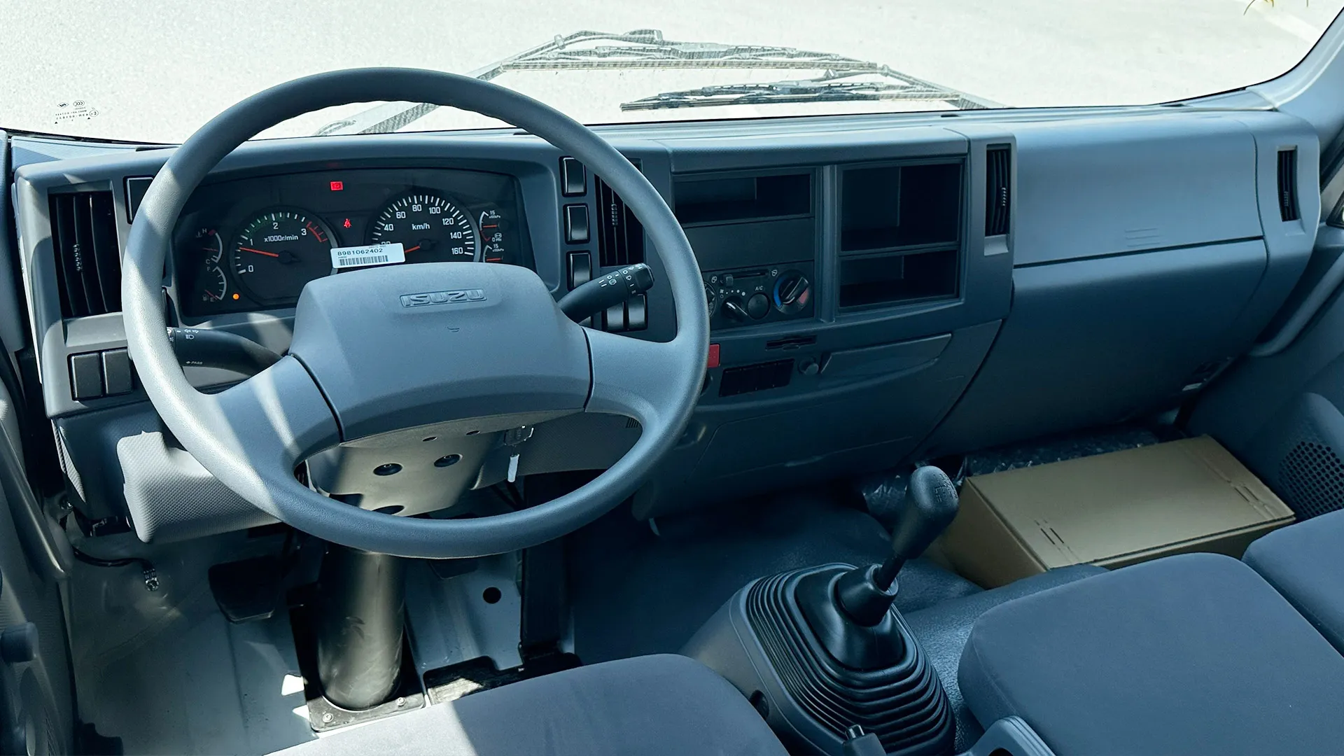 8.3L 33N CHASSIS MT - Image 16