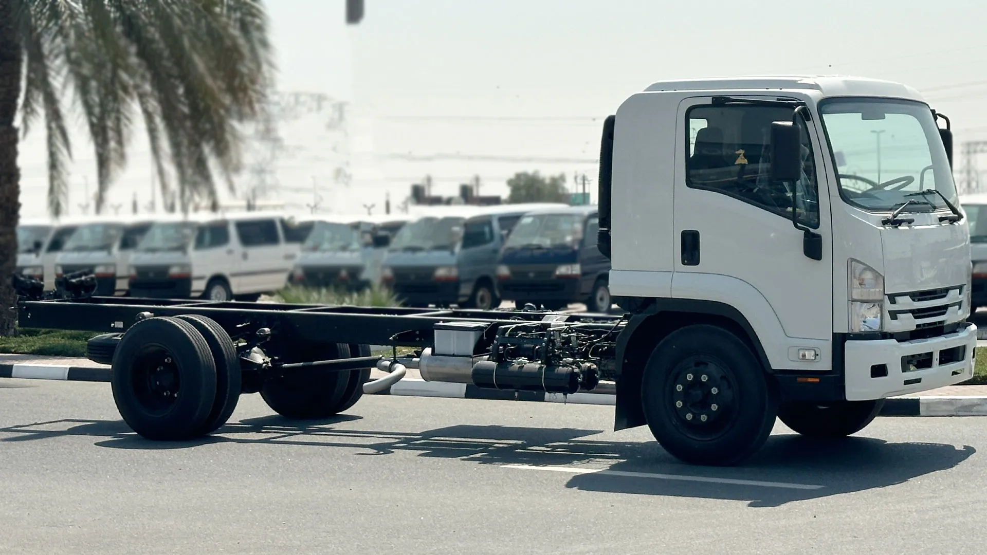 8.3L 33N CHASSIS MT - Image 5